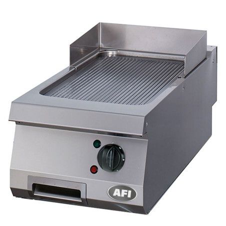 Grill électrique à poser Plaque rainurée acier carbone Surface 400 x 700mm 1 zone cuisson P4,5Kw Tri 400V